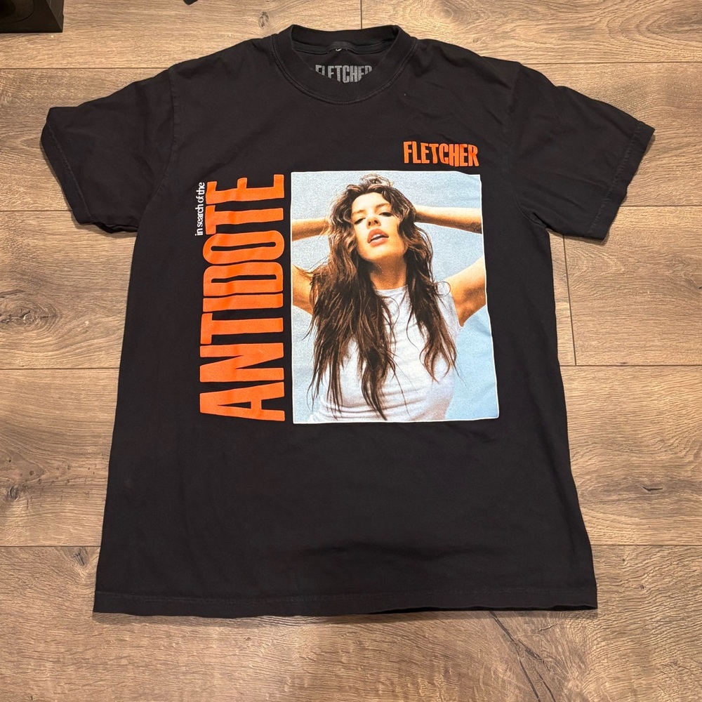 FLETCHER In Search Of The Antidote Tour 2024 T-shirt Medium Read